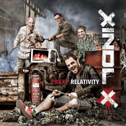 Xindl X - Praxe relativity